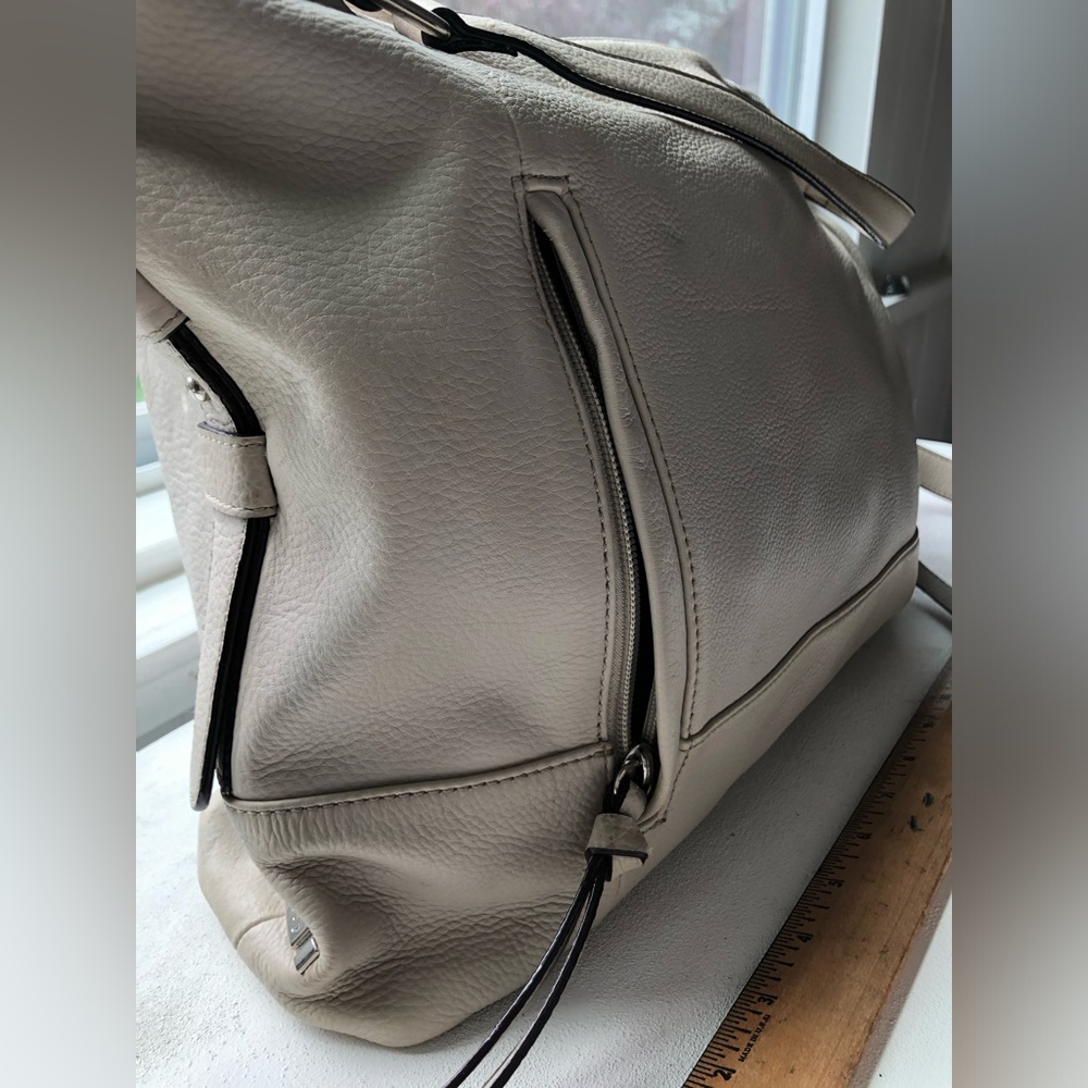 Leather satchel - 100% leather - white/ivory 16” x 12” x 3.5”+ by Sanctuary - Picture 7 of 16